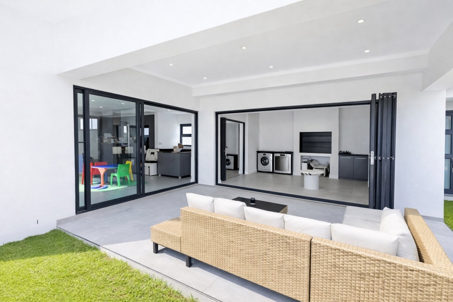 4 Bedroom Property for Sale in Sandown Western Cape